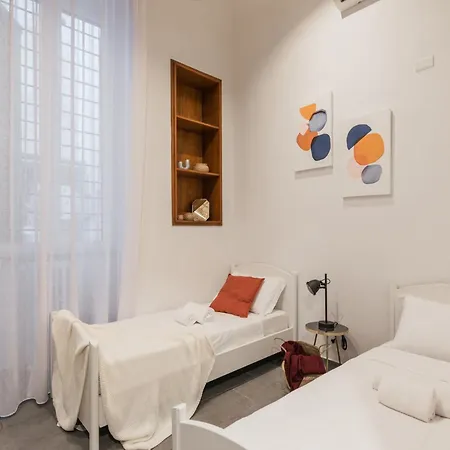 The Rent - Three-bedroom In Manzoni District Appartamento Roma